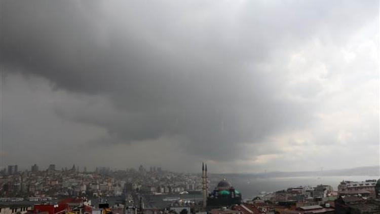 Meteoroloji’den İstanbul’a ‘mevzi sağanak yağış’ uyarısı