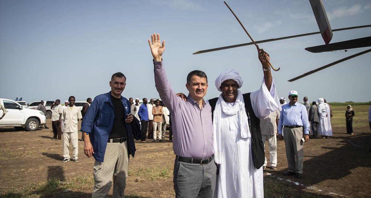 Sudan’da Türk heyetine yoğun ilgi