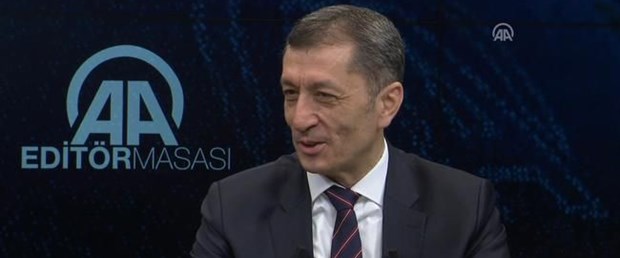 Bakan Selçuk: Sözleşmeli öğretmenler tayin isteme hakkına sahip olacak