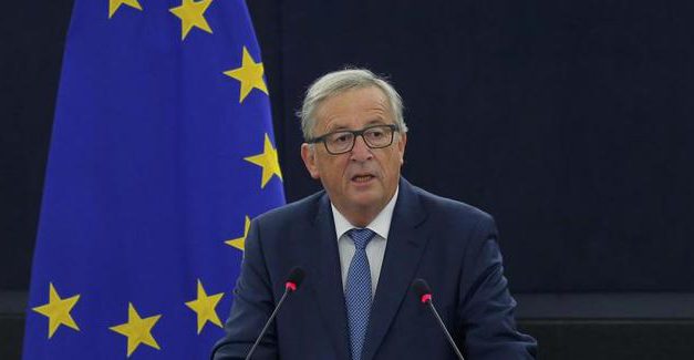 Juncker bazı AB ülkelerini iki yüzlülükle suçladı