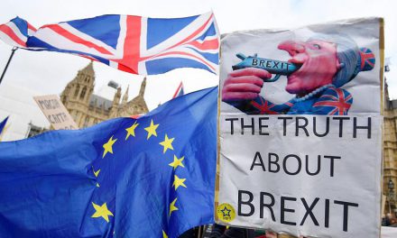 İngiltere’de tarihi Brexit oylaması: 202’ye karşı 432 oyla reddedildi