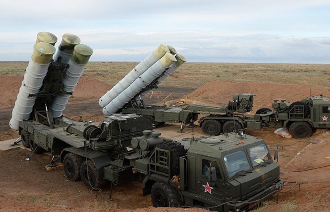 Çavuşoğlu: S-400’ler bitmiş bir anlaşmadır