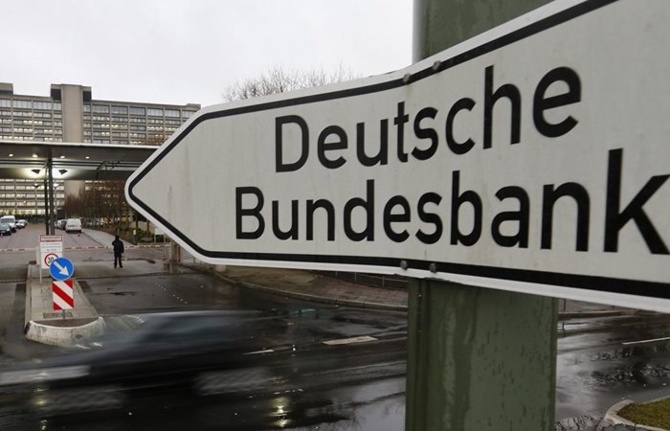 Bundesbank’tan “resesyon” uyarısı