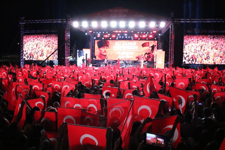 Üsküdar’da zafer bayramı coşkusu