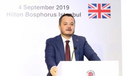 Ermut: İngiliz yatırımcıları Türkiye’ye yatırım yapmaya davet ediyoruz