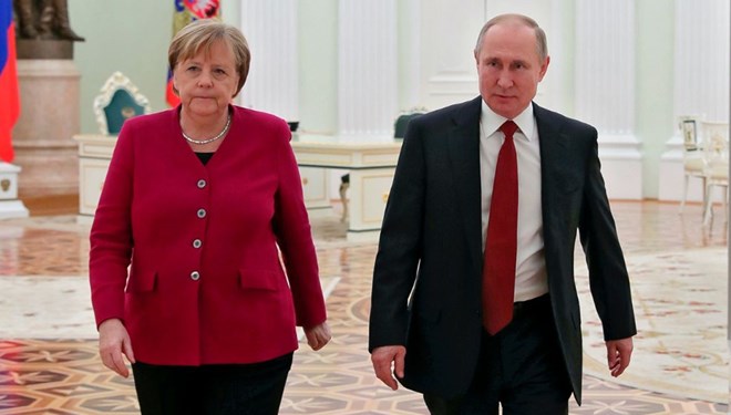 Putin’den Libya’da ateşkes açıklaması