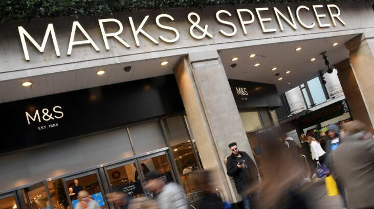 Marks & Spencer 7 bin kişiyi işten çıkarıyor