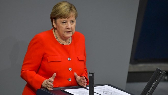 Merkel Doğu Akdeniz’de diyalog çağrısını yineledi