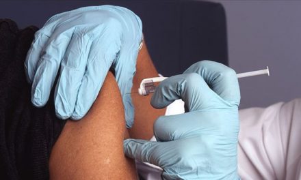 Novavax corona virüs aşısının ikinci aşama klinik denemelerine başladı
