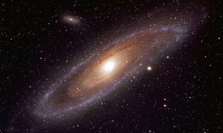 NASA, Andromeda galaksisinin etrafındaki devasa haleyi ilk kez haritalandırdı