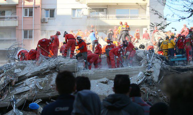 İzmir Seferihisar açıklarında 6,6 büyüklüğünde deprem: 92 can kaybı, 994 yaralı