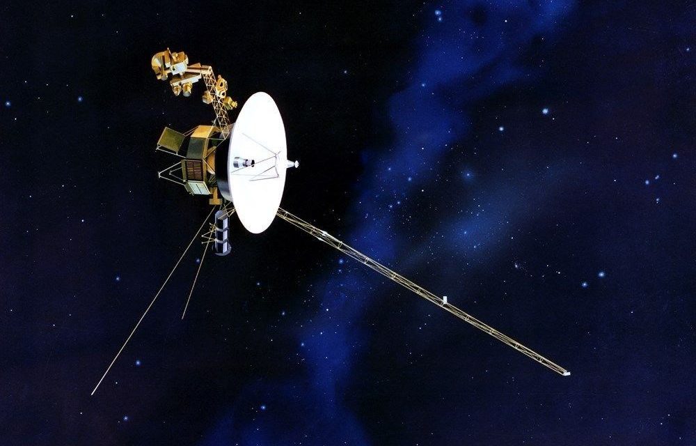 Voyager 2, 18 milyar kilometre uzaktan “Merhaba” dedi (Türkçe mesaj da taşıyor)