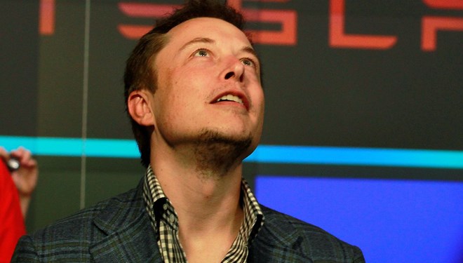 Elon Musk’ın kısıtlamalara aykırı olarak açtığı Tesla fabrikasında Covid-19 salgını