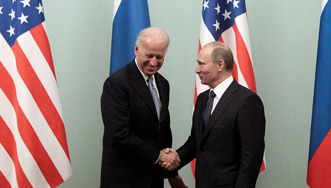 Putin’den Biden’a: Görüşmeye hazırım